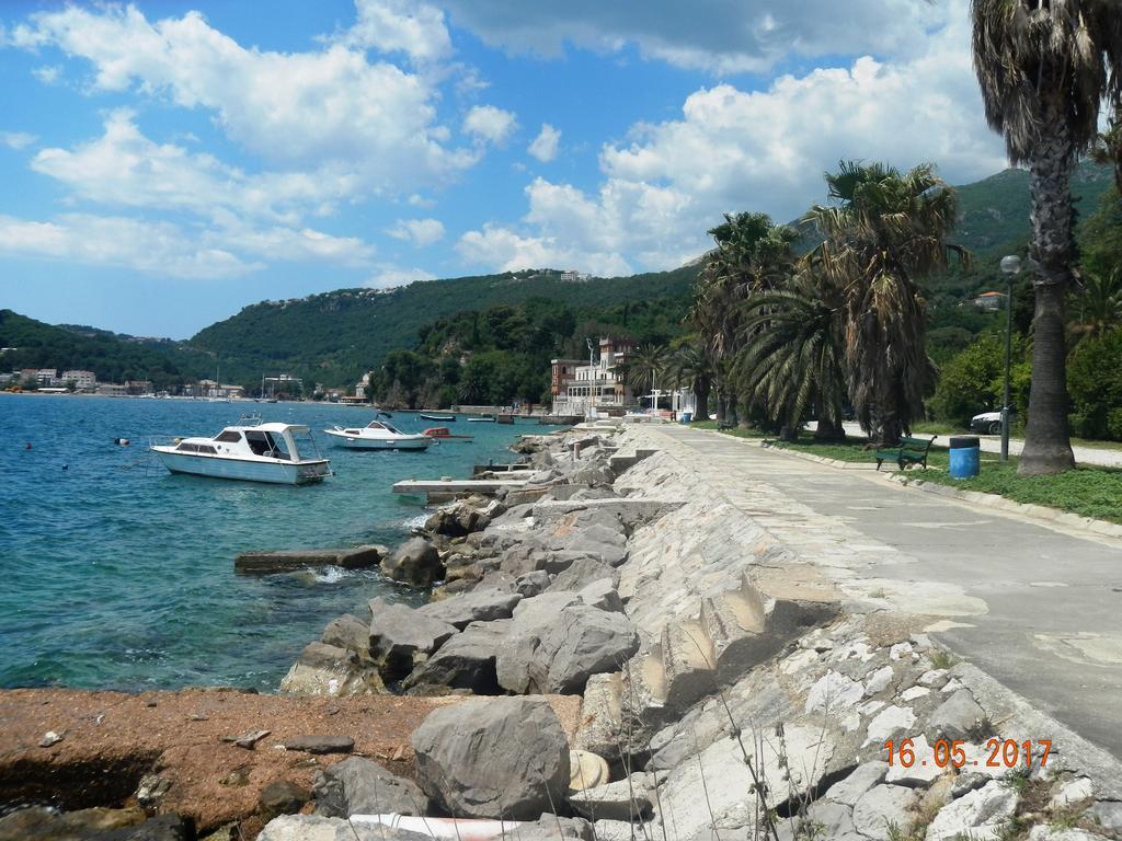 Guest House Villa Zivanovic Herceg Novi Exterior photo