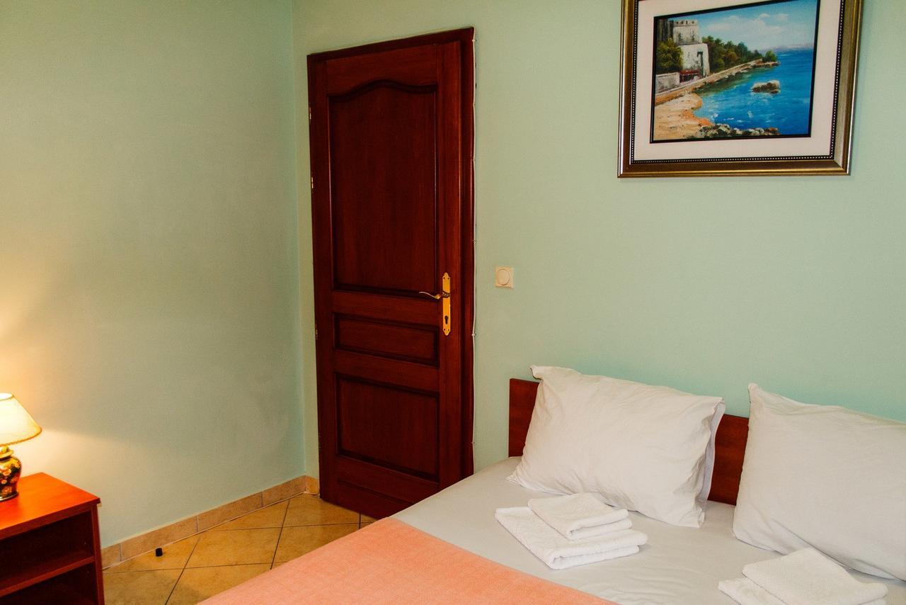 Guest House Villa Zivanovic Herceg Novi Exterior photo