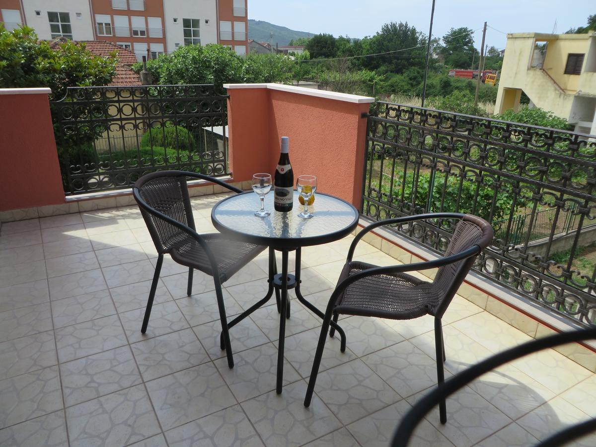 Guest House Villa Zivanovic Herceg Novi Exterior photo
